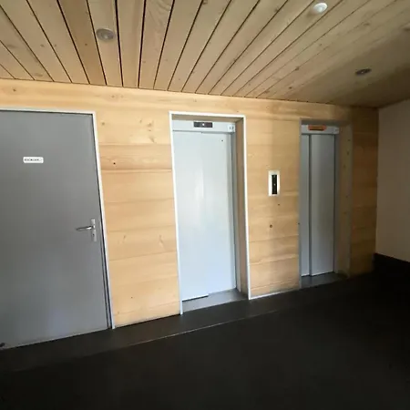 Résidence Hauts De La Vanoise - Location: Pour 2 Personnes Exposé Sud Ouest, étage élevé, Centre Station Mae-9124 Appartamento